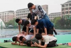 学院操场事件吃瓜视频,揭秘学院操场事件吃瓜视频背后的真相