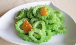 吃凉瓜搞笑视频,夏日清凉一夏，笑料横生！