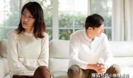 夫妻打闹 女儿吃瓜视频,女儿成“吃瓜群众”，温馨家庭瞬间曝光