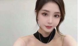 阿姨吃瓜女博主视频,揭秘网红博主幕后真相