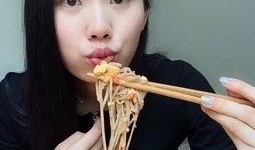 定州万达小姐姐吃瓜视频