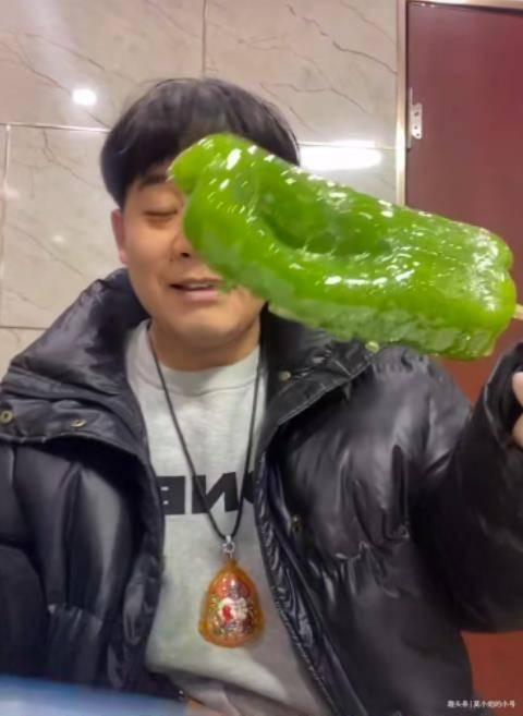 建湖网红吃瓜事件视频,一场网络热议的幕后真相揭秘